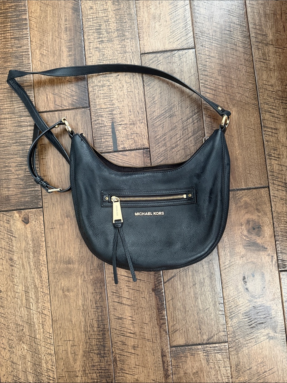 Michael Kors Black Leather Shoulder Bag with Gold Hardware